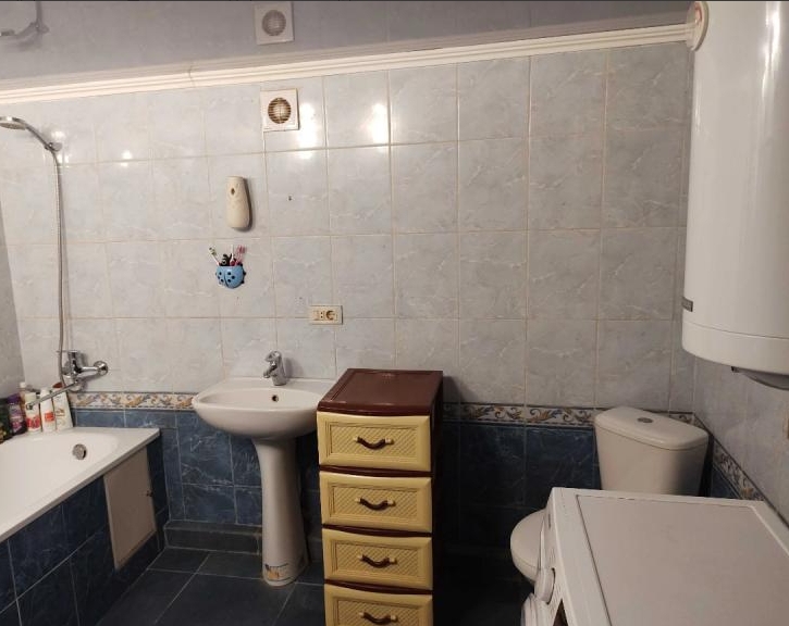 продажа двухкомнатной квартиры номер A-173899 в Киевском районе, фото номер 8